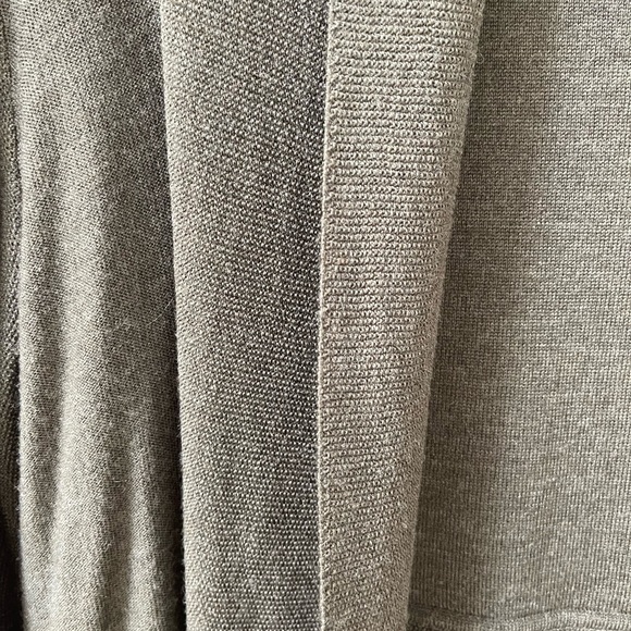 Adrienne Vittadini Merino Wool Cardigan Sweater Size Small - Picture 4 of 12